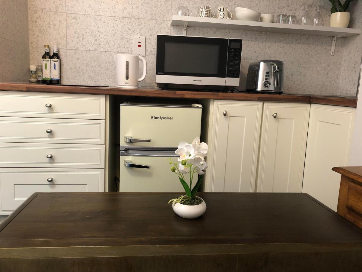 Railway Avenue Rooms Clifden Ngoại thất bức ảnh