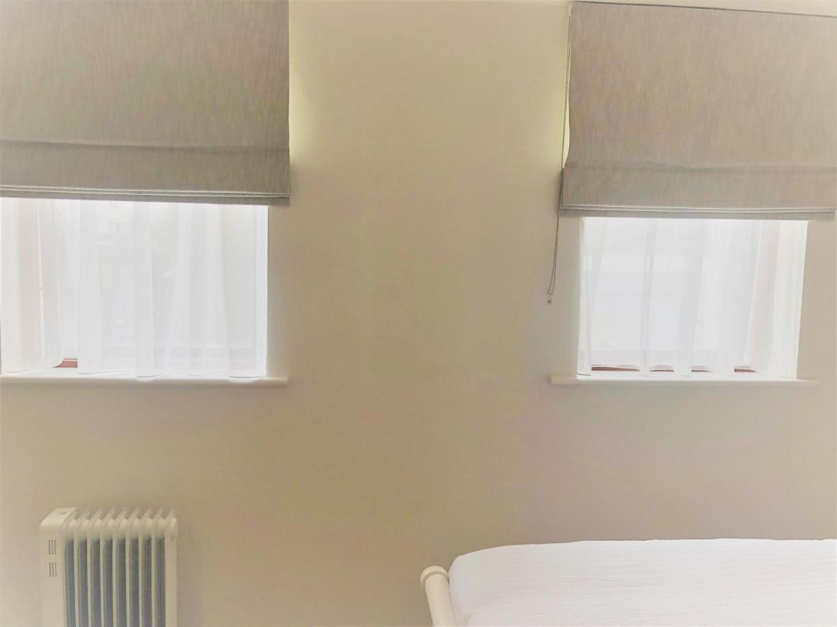 Railway Avenue Rooms Clifden Ngoại thất bức ảnh